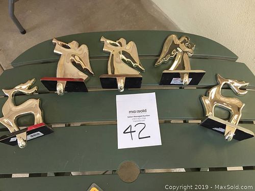 Lot #0042 (1 of 2)