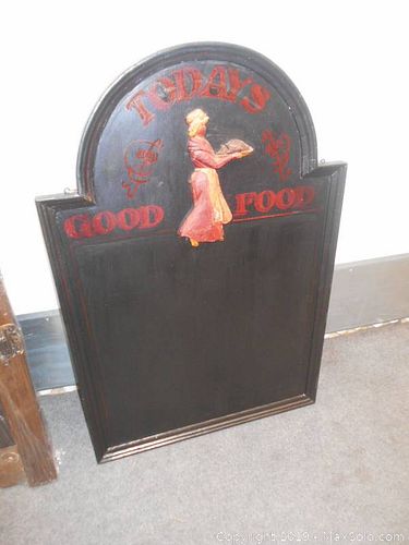 Lot #0082 (1 of 3)