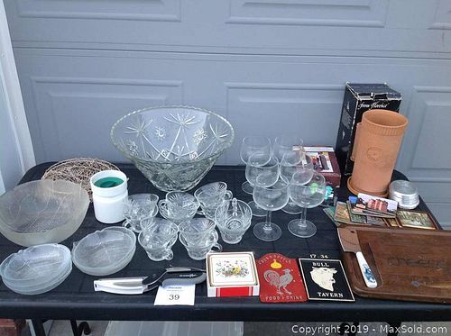 Lot #0039 (1 of 8)