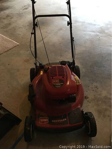 Lot #0021 (1 of 11)
