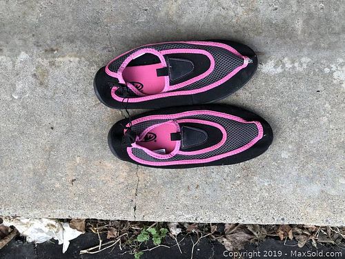 Lot #0040 (1 of 2)