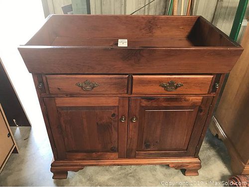Lot #0001 (1 of 8)