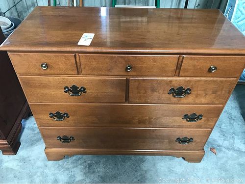 Lot #0002 (1 of 7)