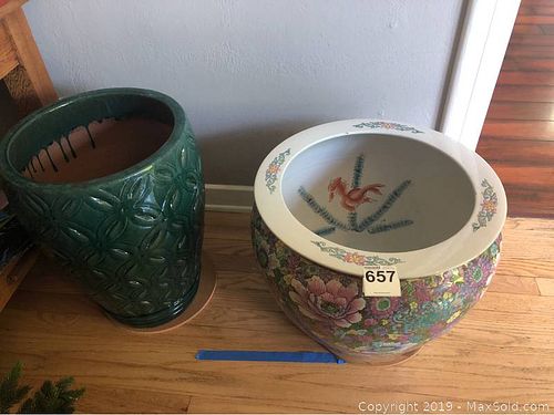 Lot #0657 (1 of 12)