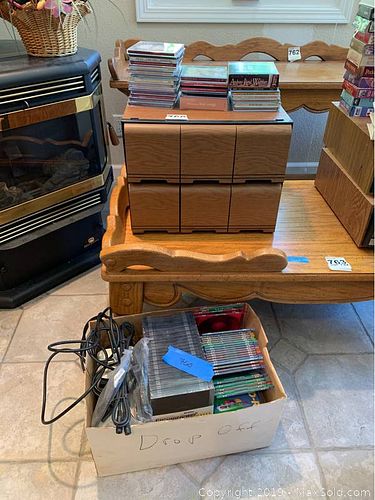 Lot #0760 (1 of 9)