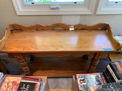 Lot #0762 (1 of 7)