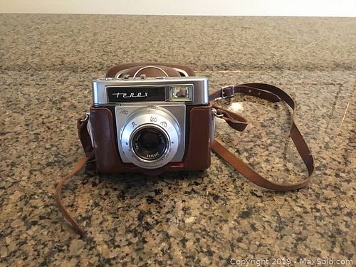 Lot #0042 (1 of 7)
