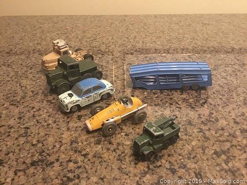 Lot #0123 (1 of 13)