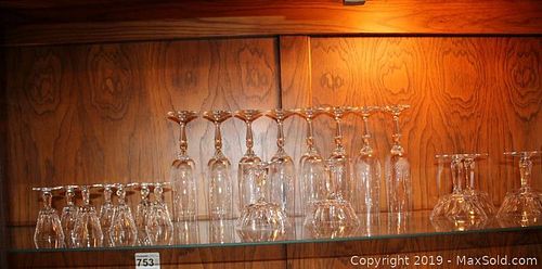 Lot #0752 (1 of 12)