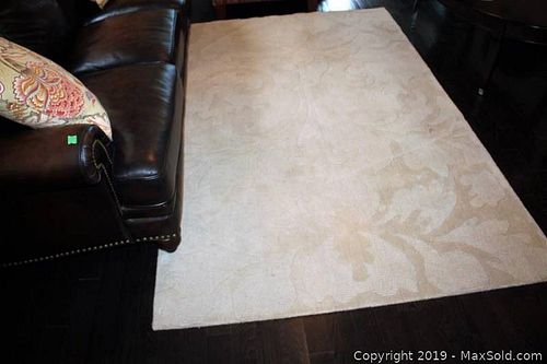 Lot #0084 (1 of 13)
