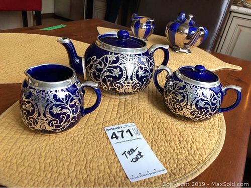 Lot #0471 (1 of 10)