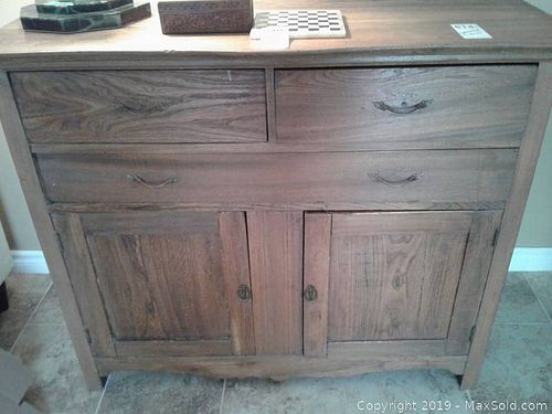 Lot #0514 (1 of 4)