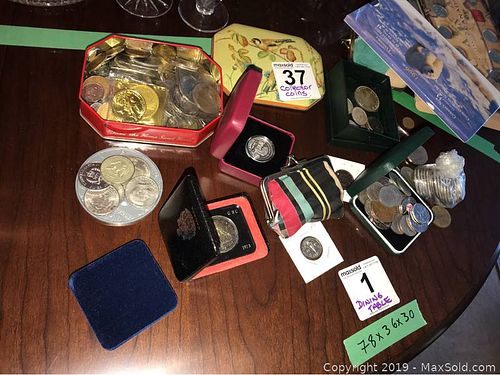 Lot #0037 (1 of 9)