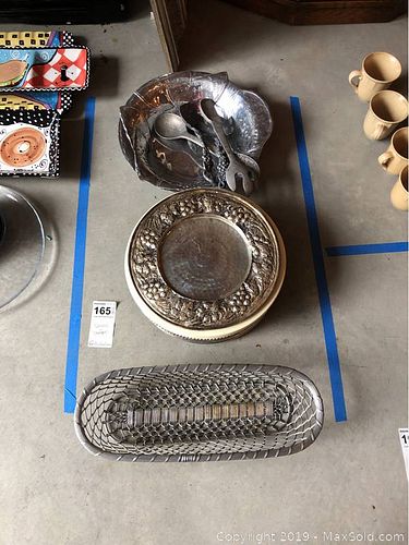 Lot #0165 (1 of 24)