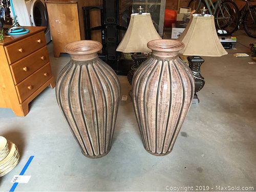 Lot #0167 (1 of 7)