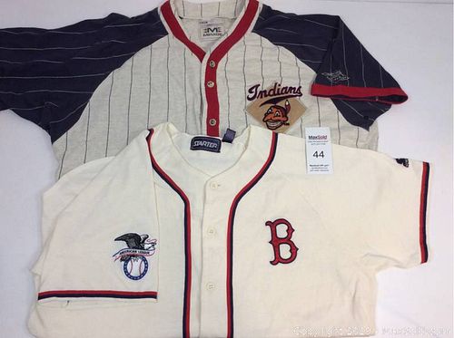 Lot #0044 (1 of 12)