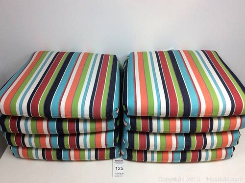 Lot #0125 (1 of 7)