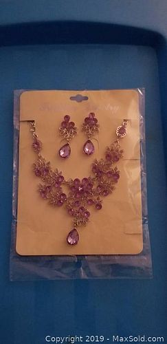 Lot #0827 (1 of 11)