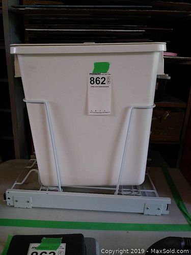Lot #0862 (1 of 5)
