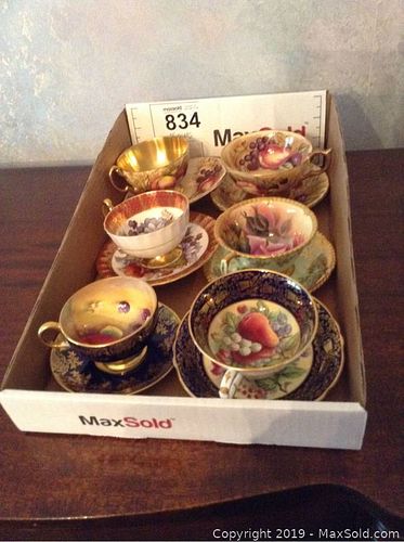 Lot #0834 (1 of 15)