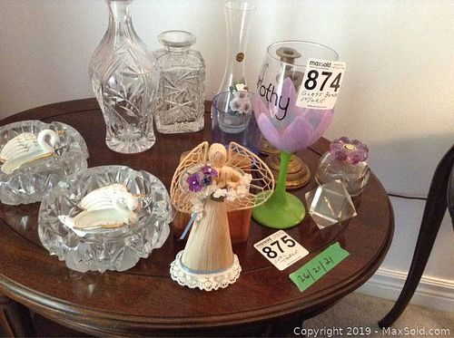Lot #0874 (1 of 27)