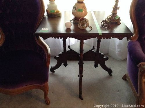 Lot #0877 (1 of 7)