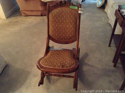 Lot #0886 (1 of 9)