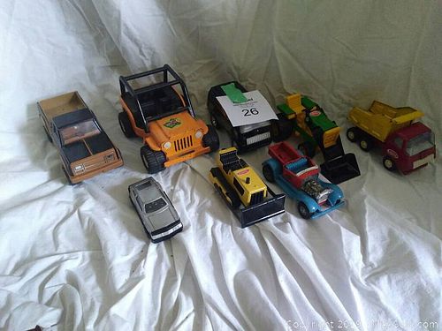 Lot #0026 (1 of 6)