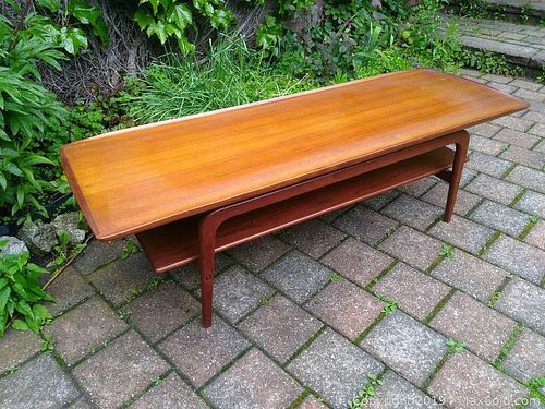 Lot #0070 (1 of 6)