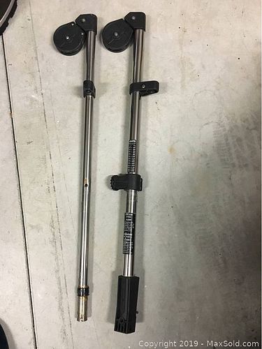 Lot #0065 (1 of 2)