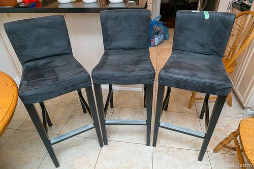 Lot #0298 (1 of 8)