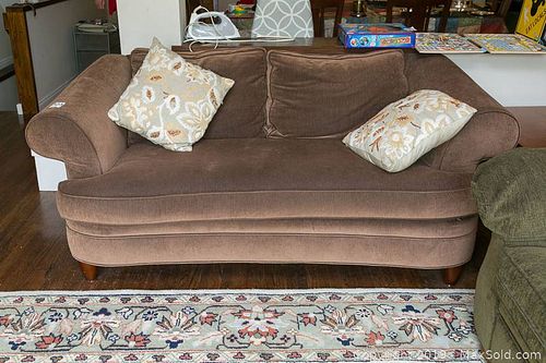 Lot #0323 (1 of 6)