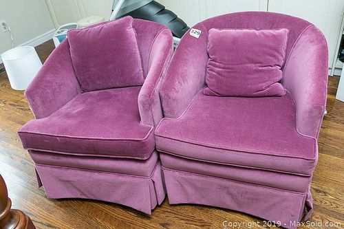 Lot #0329 (1 of 9)