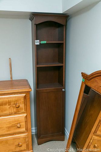 Lot #0342 (1 of 7)