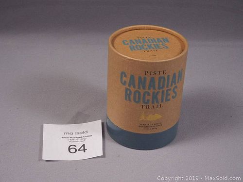Lot #0064 (1 of 3)