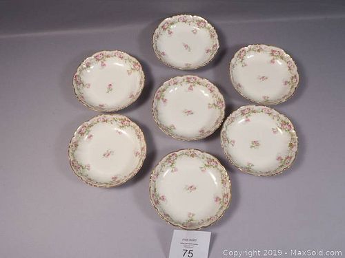 Lot #0075 (1 of 5)