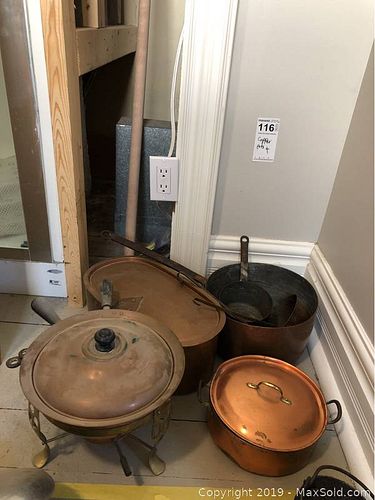 Lot #0116 (1 of 7)