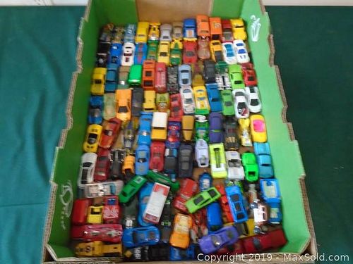 Lot #0043 (1 of 4)