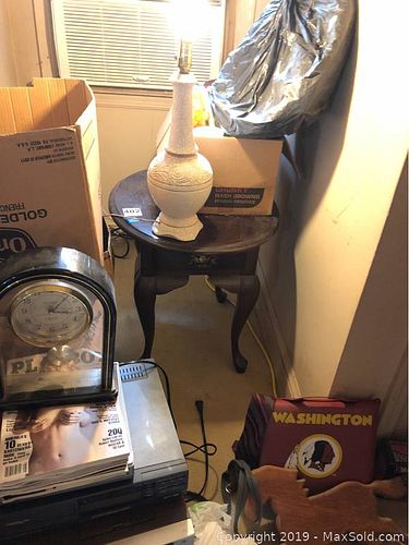 Lot #0402 (1 of 6)