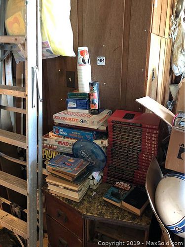Lot #0404 (1 of 15)