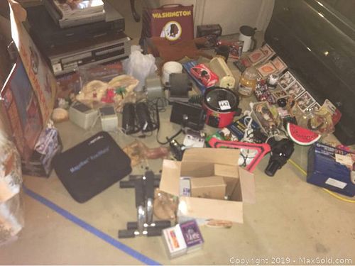Lot #0442 (1 of 13)