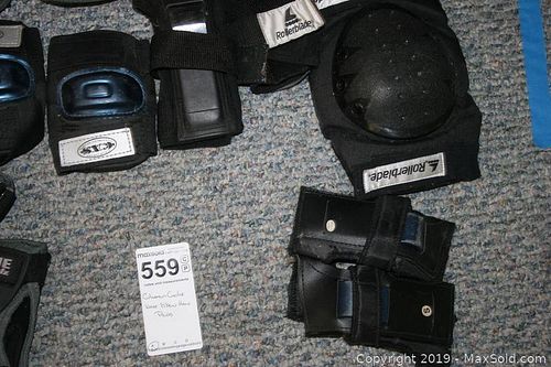 Lot #0559 (1 of 7)