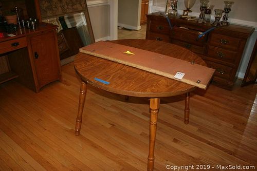 Lot #0577 (1 of 6)