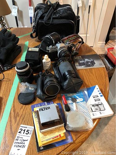 Lot #0215 (1 of 22)