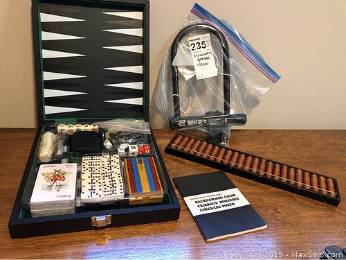 Lot #0235 (1 of 11)