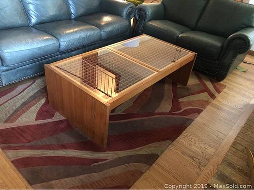 Lot #0005 (1 of 11)