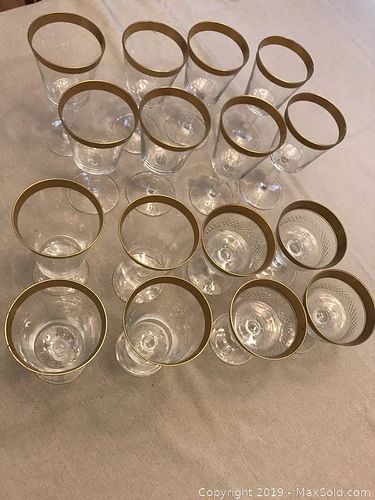 Lot #0010 (1 of 13)