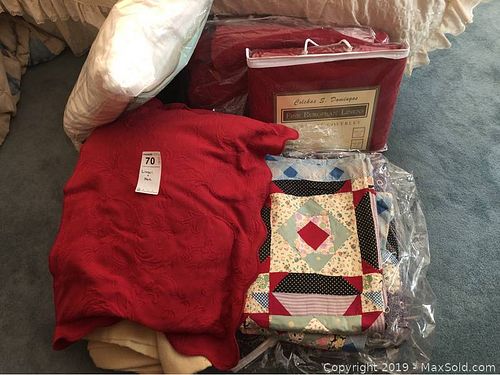 Lot #0070 (1 of 9)