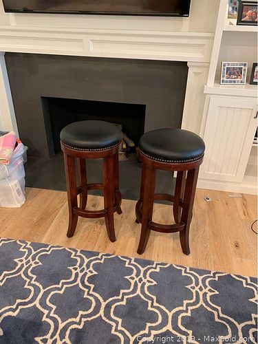 Lot #0008 (1 of 5)