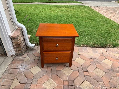 Lot #0011 (1 of 3)